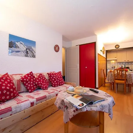 Apartment Sleeps 4