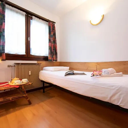 Apartment Sleeps 4